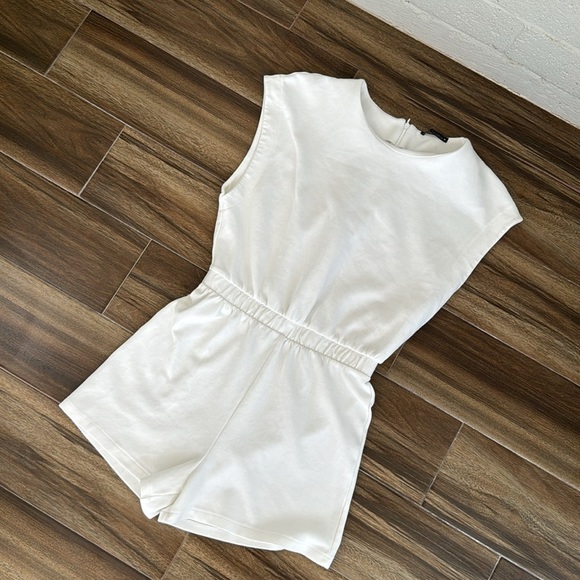 Zara White Cotten Blend Romper, M - Picture 13 of 15